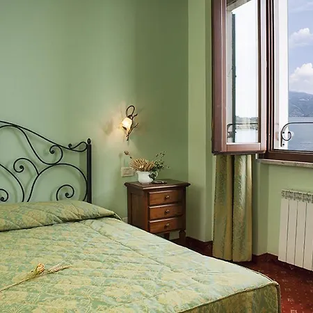 Garni Bartabel Готель 3*