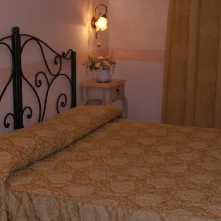 Garni Bartabel Hotel Gargnano